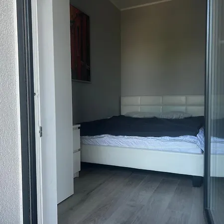 Lägenhet Komfortowe Nad Odra
